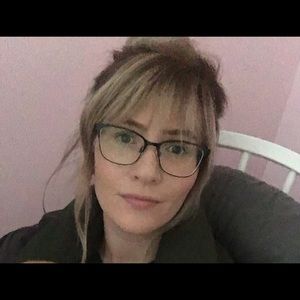 Meet your Posher, Joanna