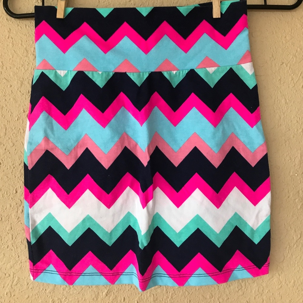 Printed body con/mini skirt