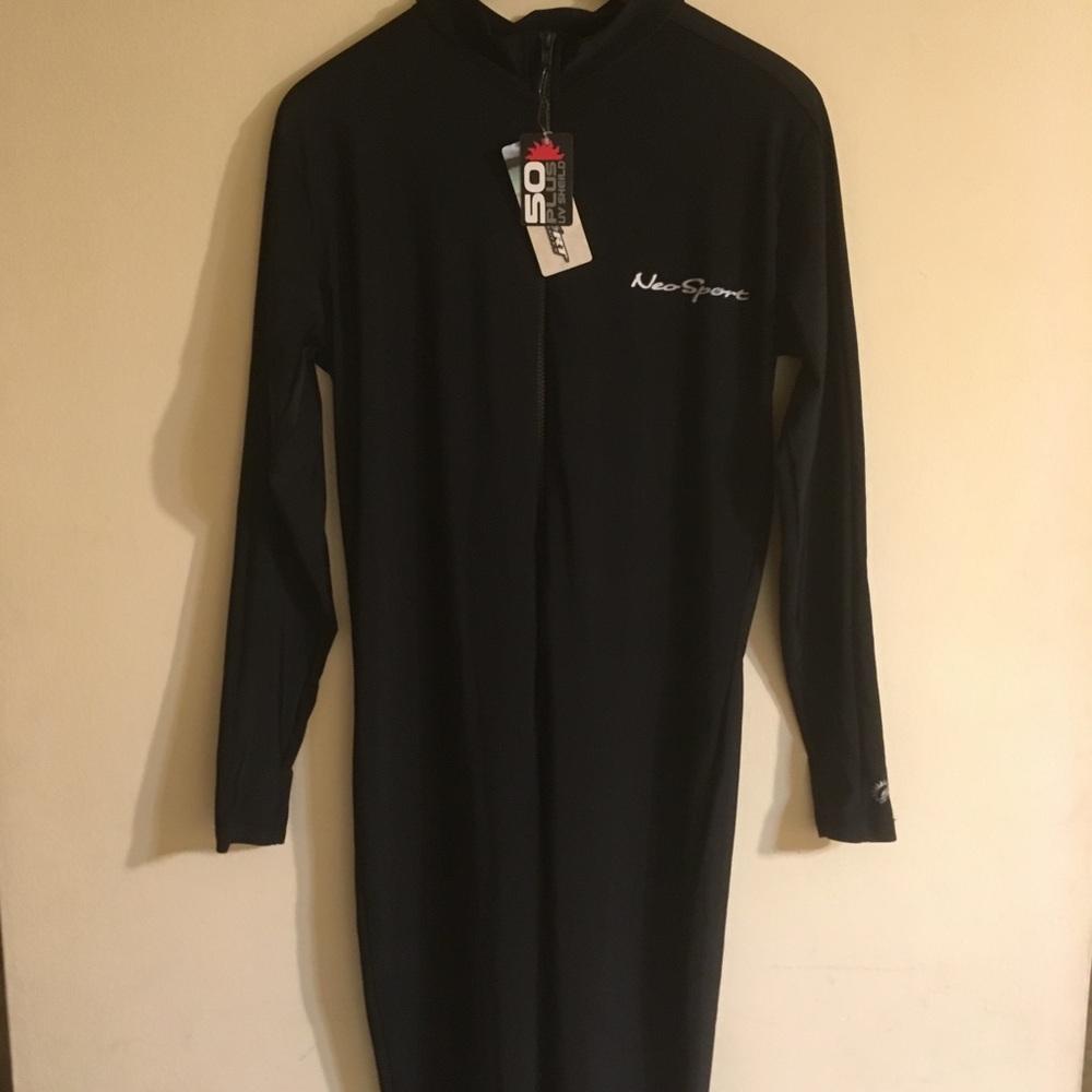 Divers wet suit UV shield NWT