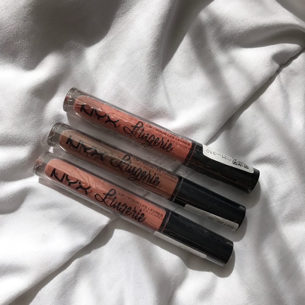 NYX Lingerie // Lip Bundle
