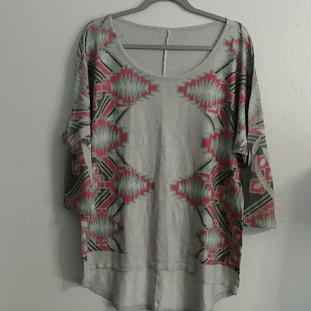 Women's slouchy fit shirt. Print on front and back