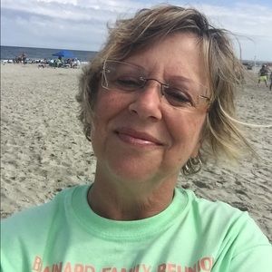 Meet your Posher, Sharon