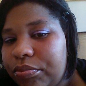 Meet your Posher, Desiree