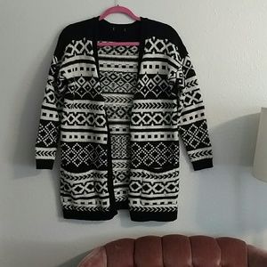 Sweater cardigan with pockets