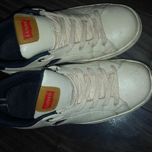 ⚡FLASH COLUMBUS💲ALE⚡LEVI'S sneakers ⚡FLASH COLUMBUS💲ALE⚡LEVI'S sneakers