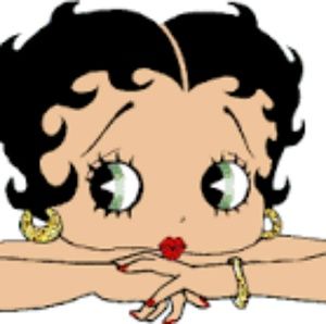 Meet your Posher, Lynnaia