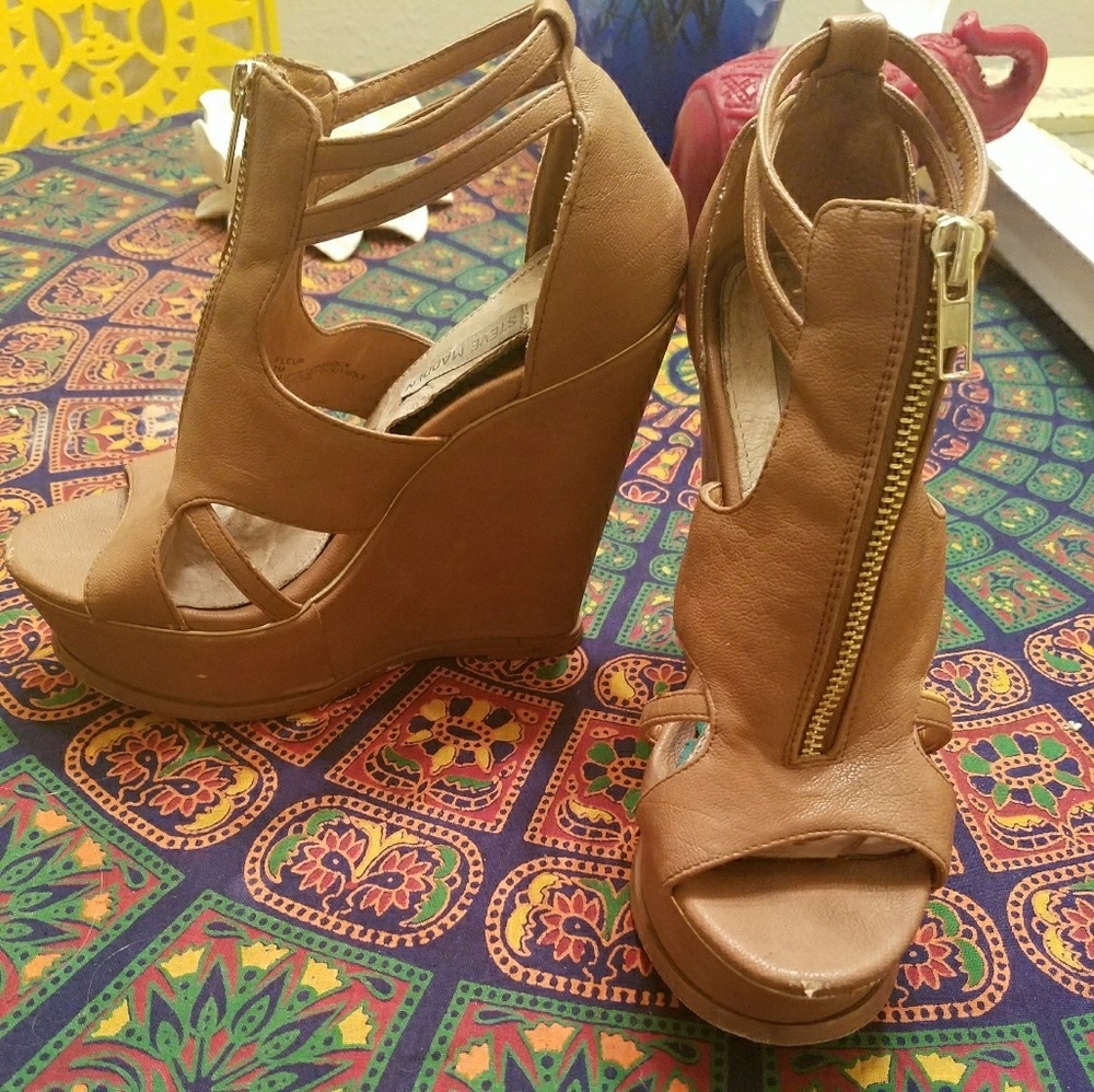 Steve Madden wedges