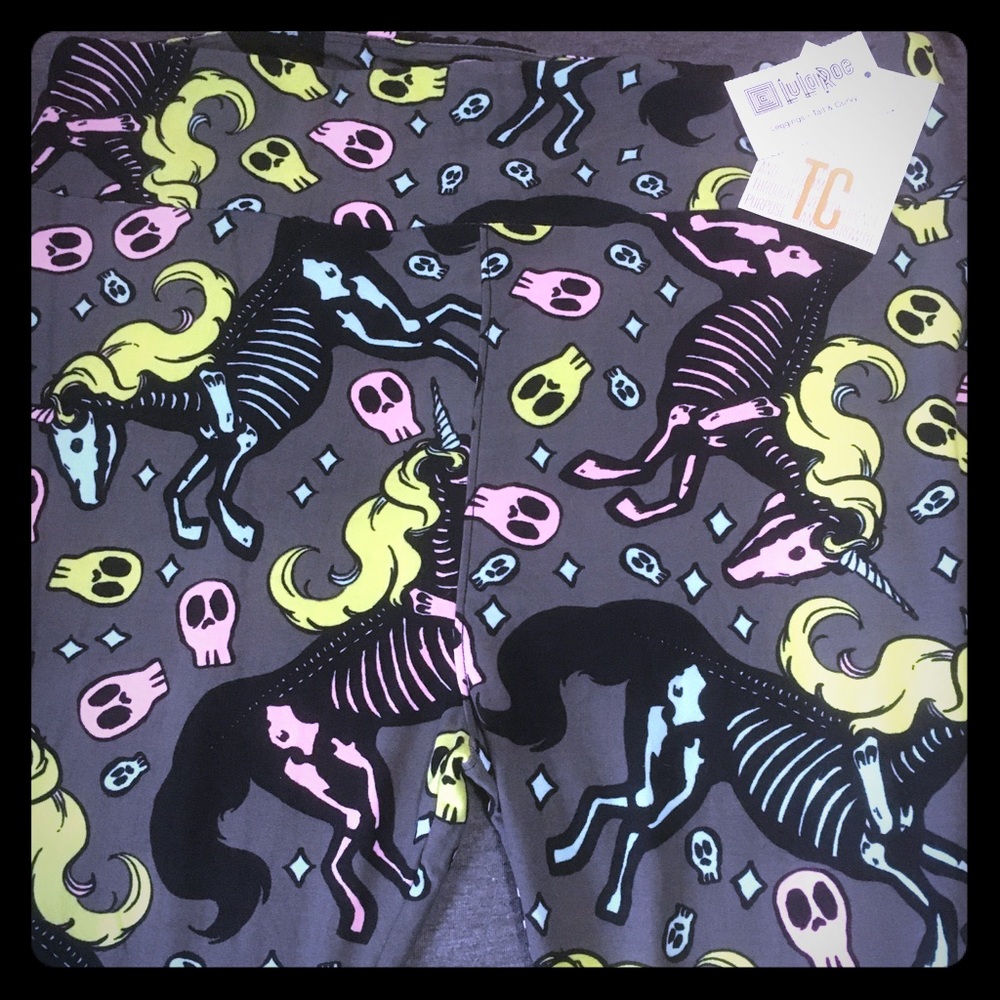 Lularoe TC Halloween Skeleton Unicorns 🦄🦄🦄