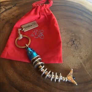 Retired Uno de 50 "Fishing" Keychain