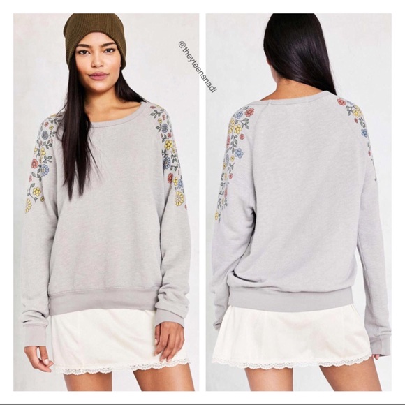 Urban Outfitters Project Social Floral Sweater - Picture 2 of 5