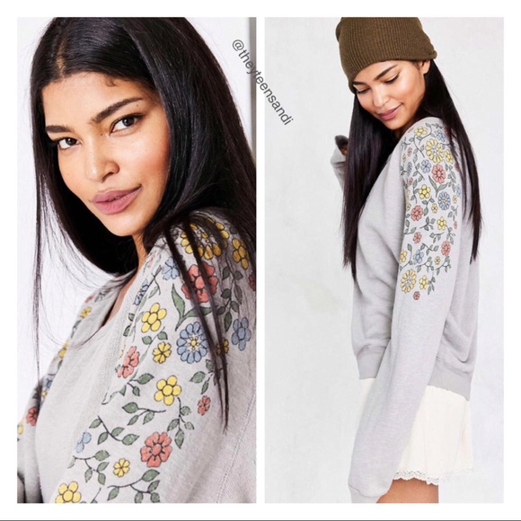 Urban Outfitters Project Social Floral Sweater - Picture 4 of 5