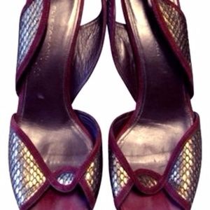Elie Tahari Sandals