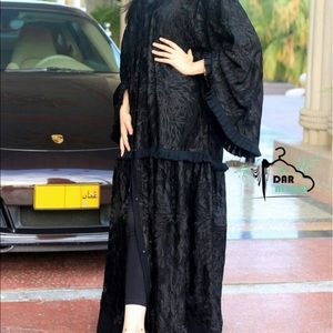 Meet your Posher, Areej