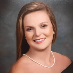 Meet your Posher, Olivia