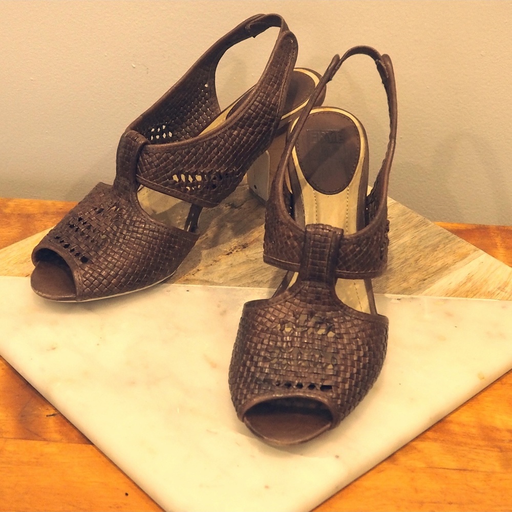 Frye block heeled scandals
