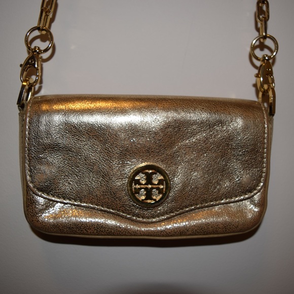 Tory Burch Handbags - Tory Burch gold metallic crossbody!
