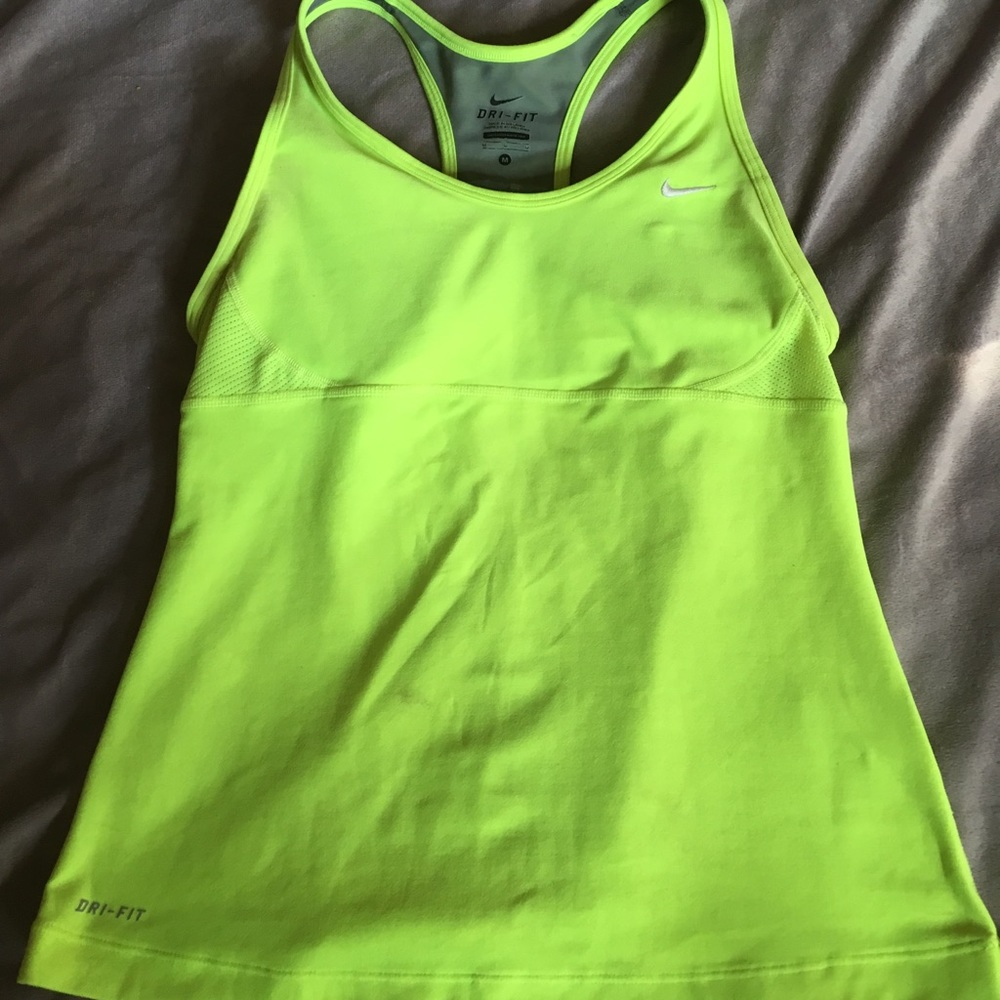 Nike Dry-Fir tank