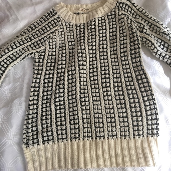 Knit Sweater - acrylic and wool - Picture 2 of 2