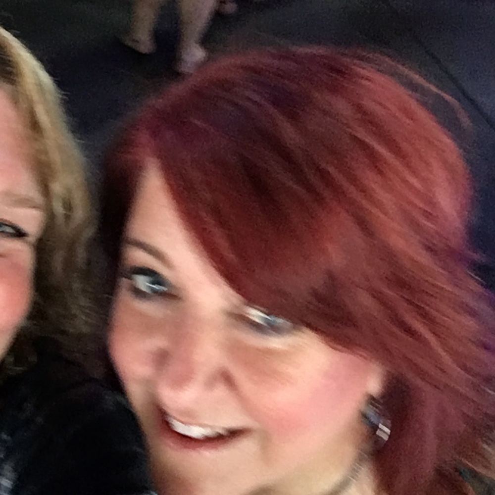 Meet your Posher, Christine