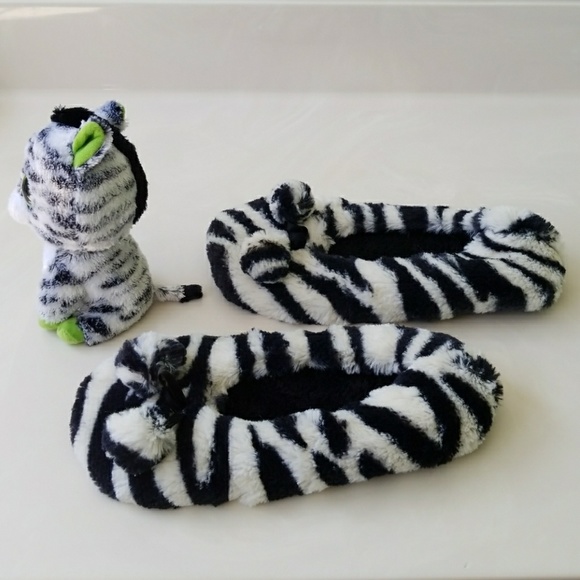 GREAT GIFT! Zebra Slippers & Ty Beanie Zebra! - Picture 4 of 8