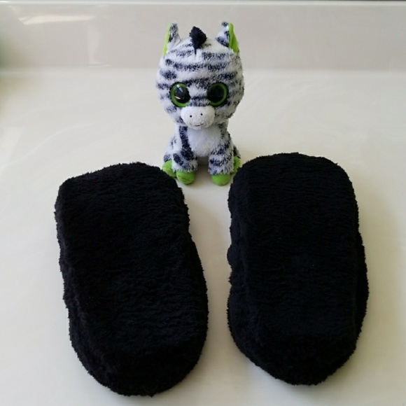GREAT GIFT! Zebra Slippers & Ty Beanie Zebra! - Picture 6 of 8