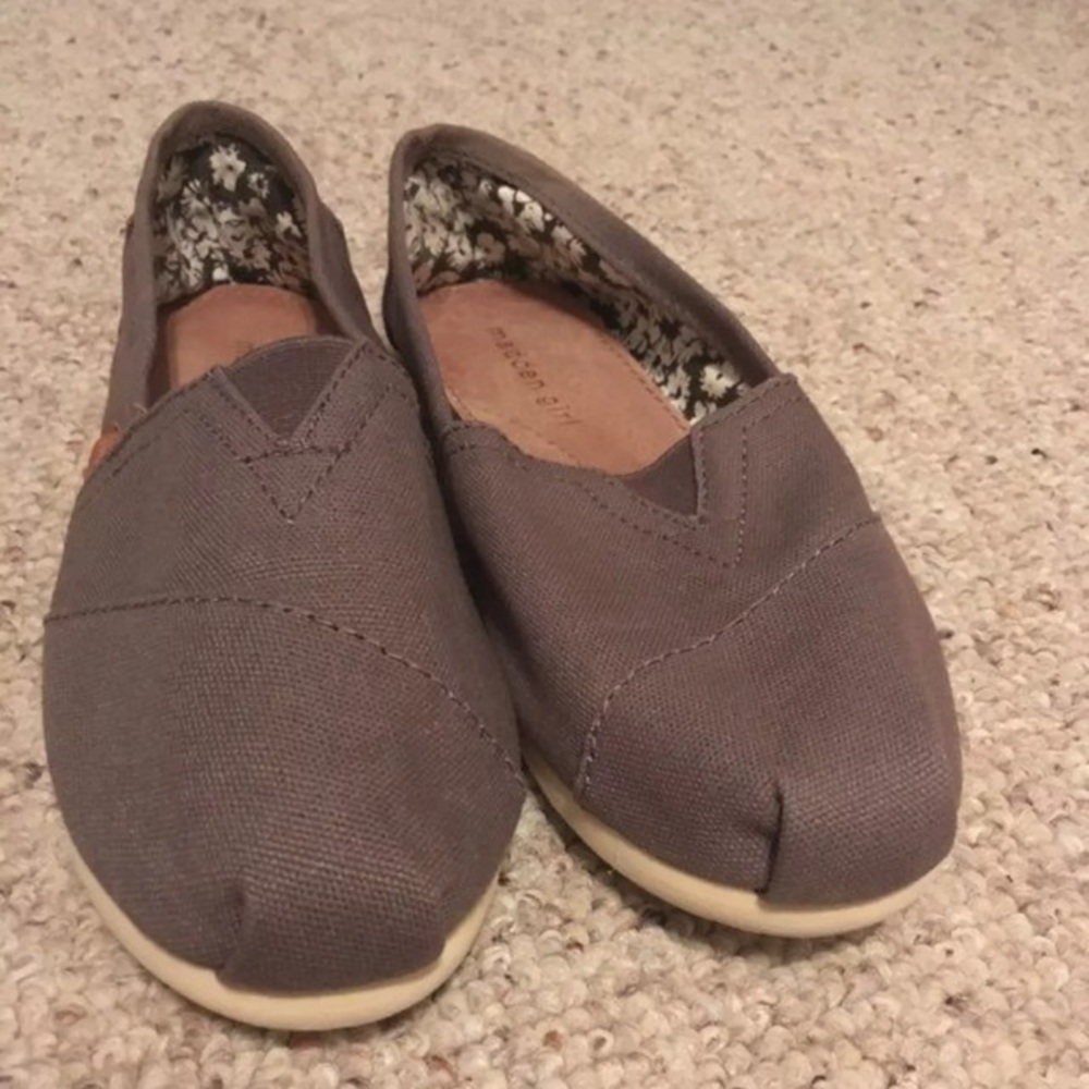 Madden Girl Gloriee shoes