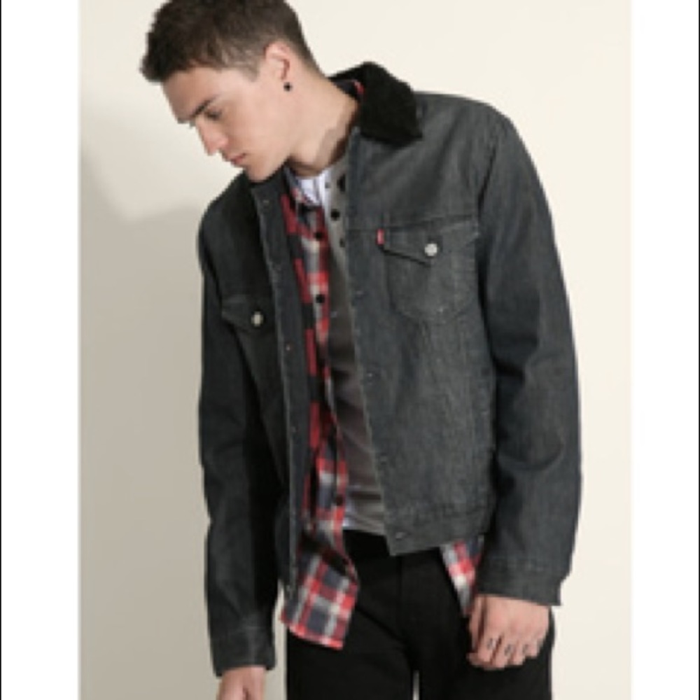 Levi's Boyfriend Sherpa Trucker Jacket