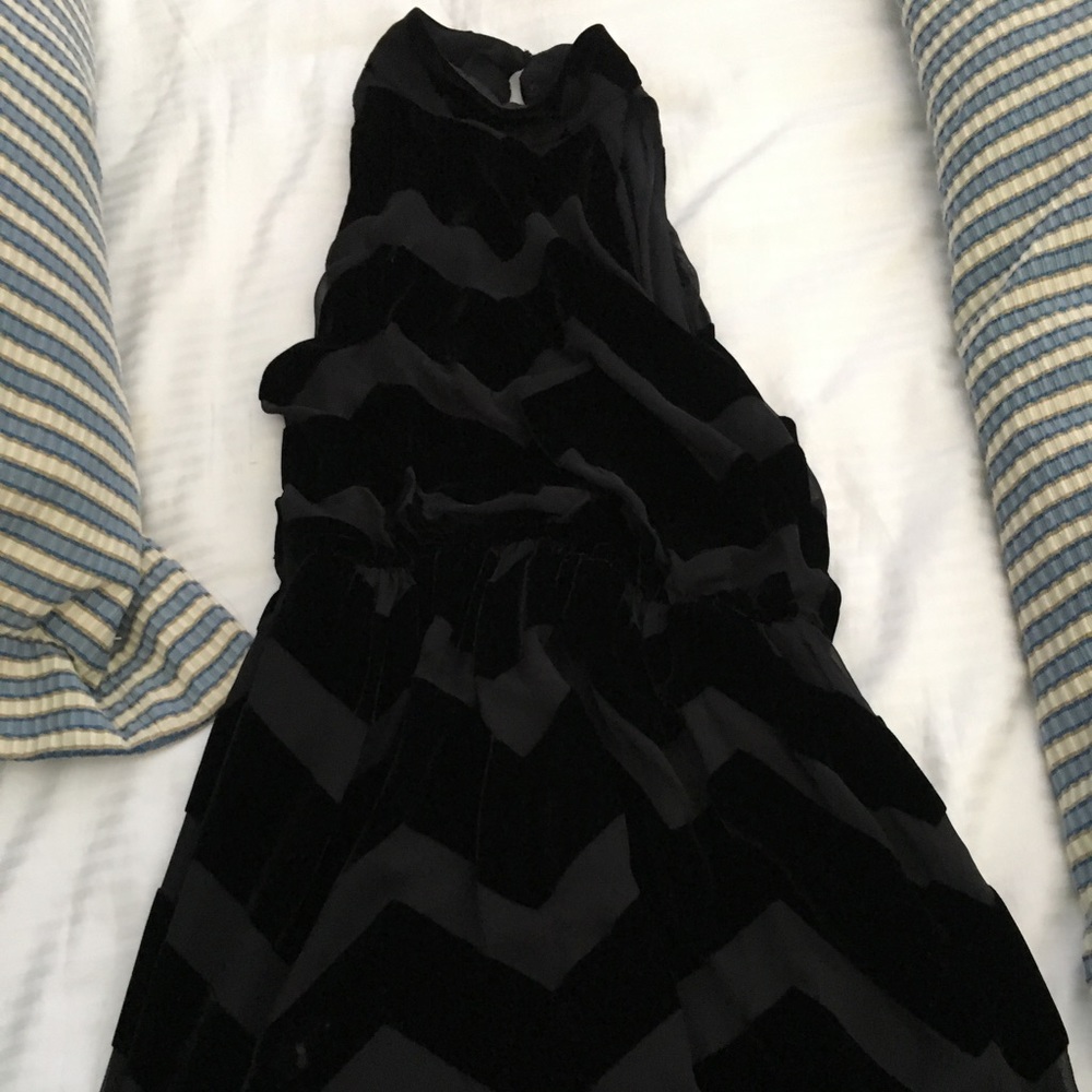 Alice + Olivia black silk and velvet dress S small
