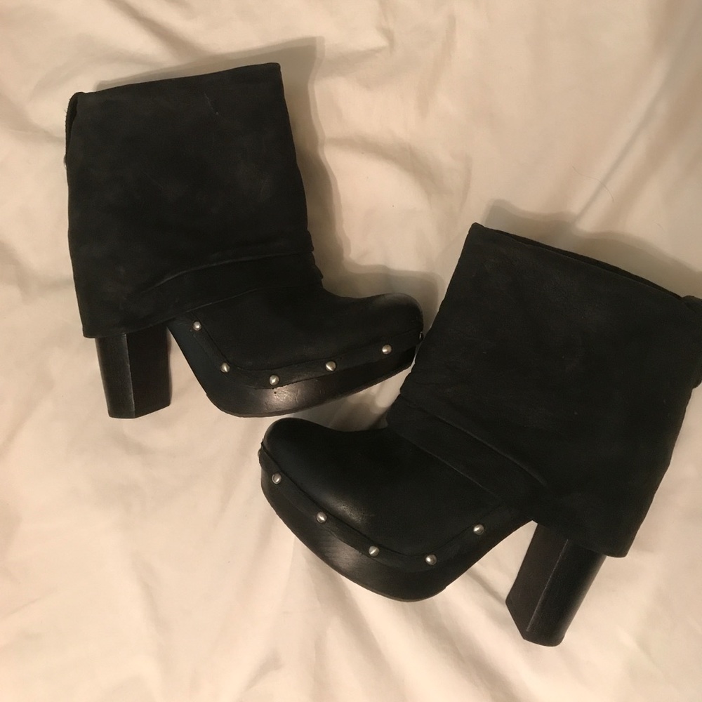 Vince Camuto black booties