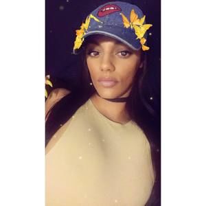 Meet your Posher, Nidia