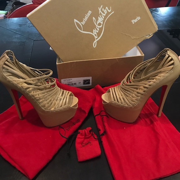 ❌ SOLD ❌Christian Louboutin Zoulou Heels - Picture 2 of 5