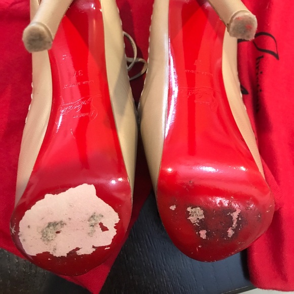 ❌ SOLD ❌Christian Louboutin Zoulou Heels - Picture 4 of 5