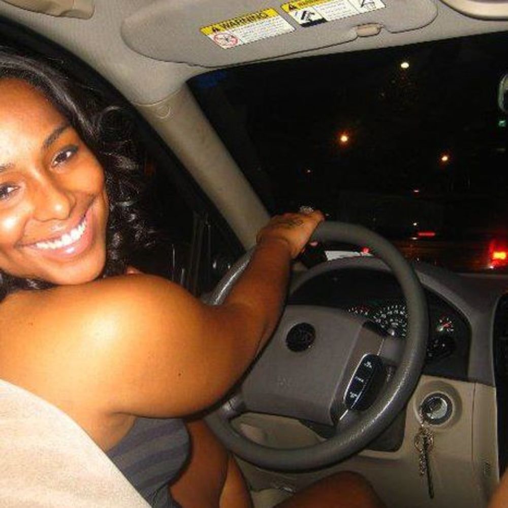 Meet your Posher, Tanisha