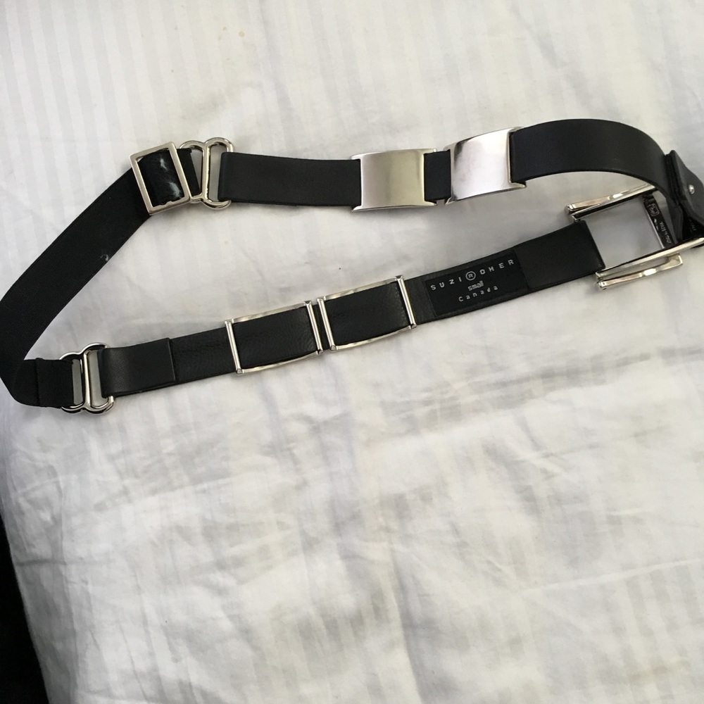 Suzi Roher Black leather belt size S Small