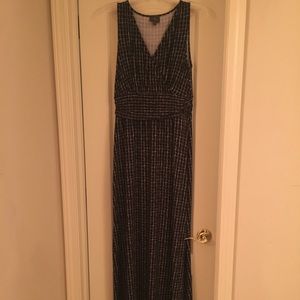 Long Black Market Spruce Maxi dress