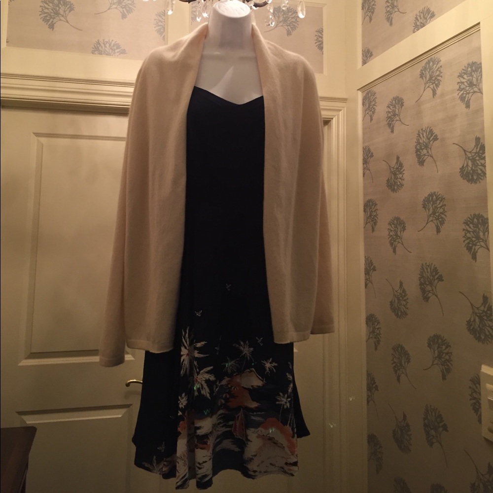 100% Cashmere Cream Sweater