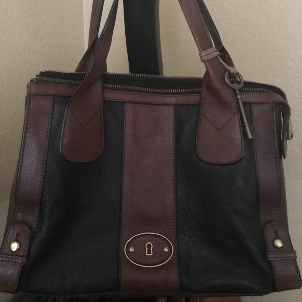 Fossil handbag