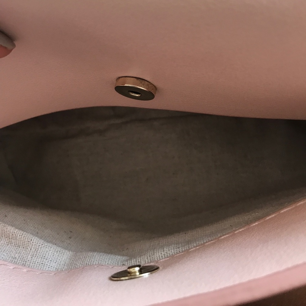Pink ZARA chain purse - Picture 4 of 6
