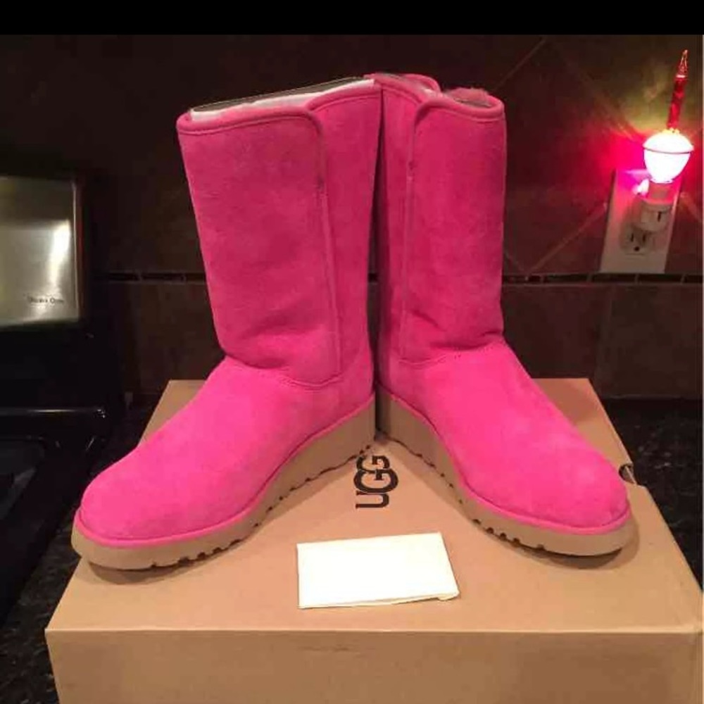 Ugg New Size 7 Hot Pink