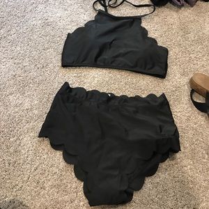Black scalloped edge swim suit
