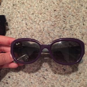 Ray Ban 4198