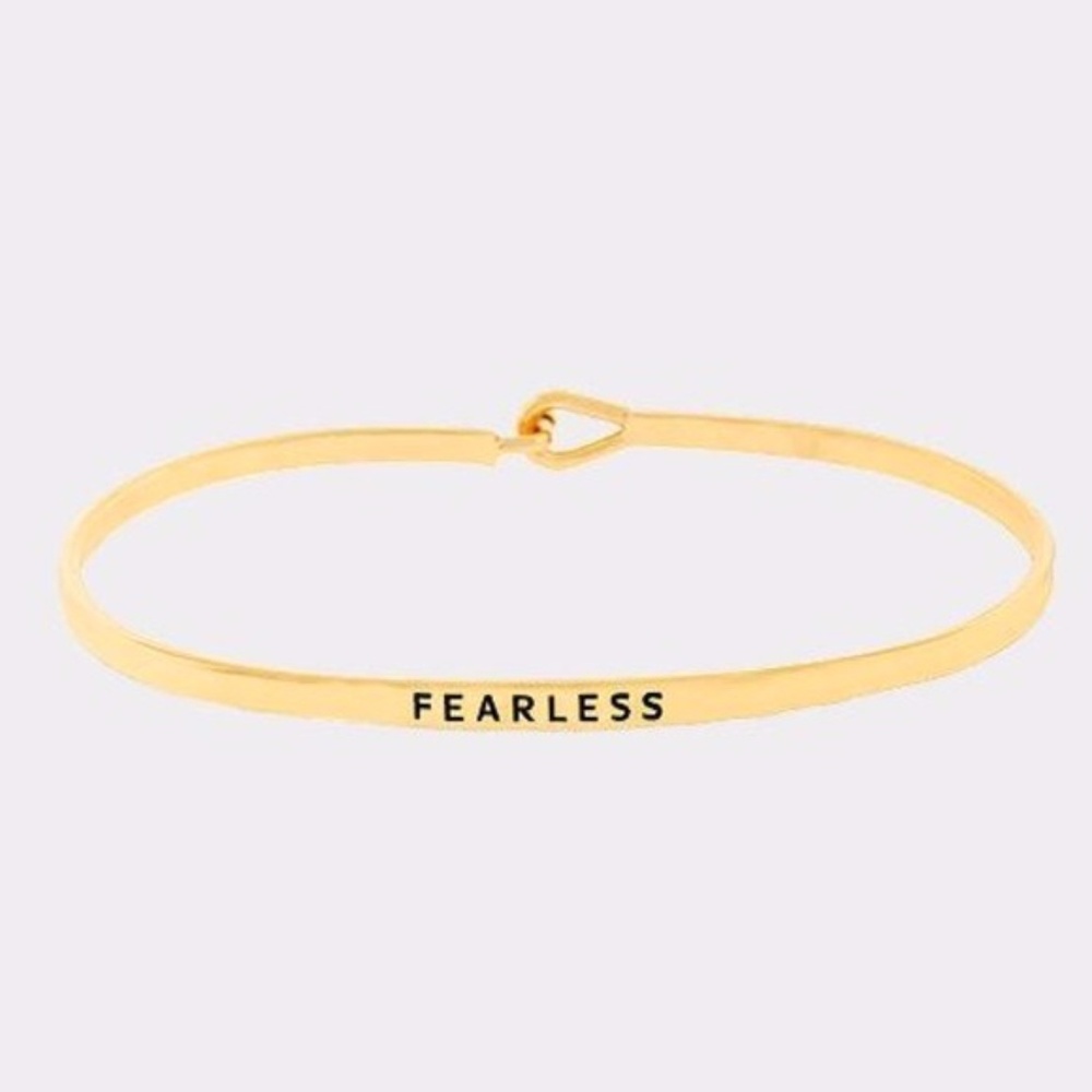 Stackable⭐️Fearless Gold Message Bracelet