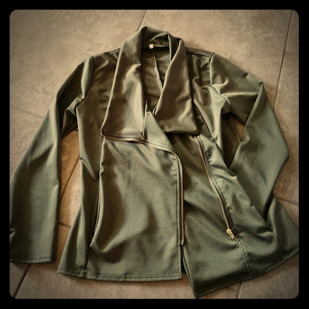 Green Poppoly Young and Beautiful Zipper Jacket