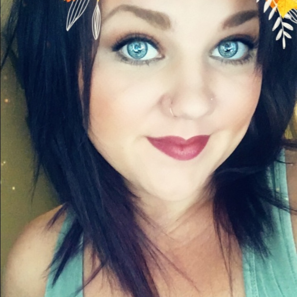 Meet your Posher, Lauryn