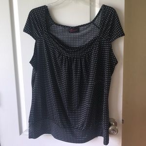 Torrid square neck polka dot  top in a Size 2.
