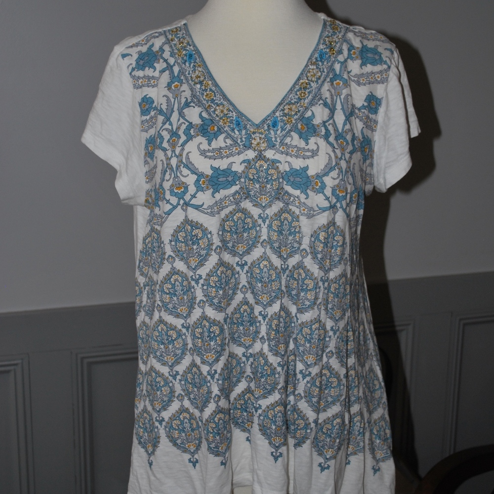 Sundance handkerchief hemmed t-shirt