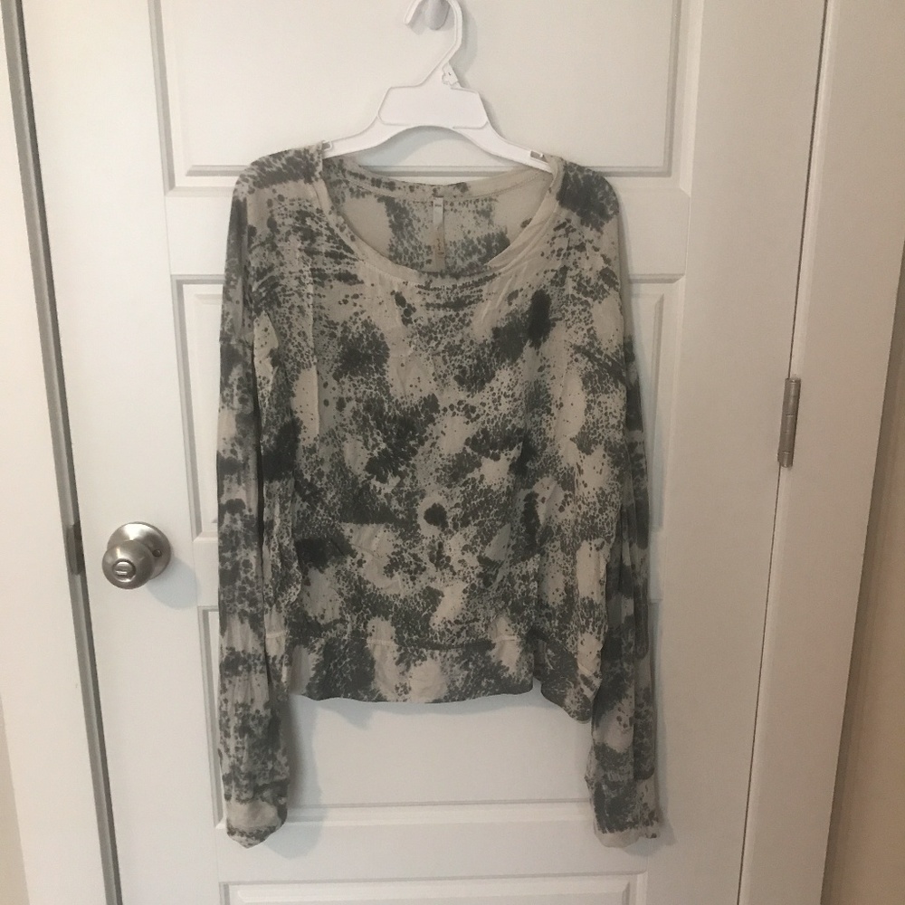 long sleeve blouse