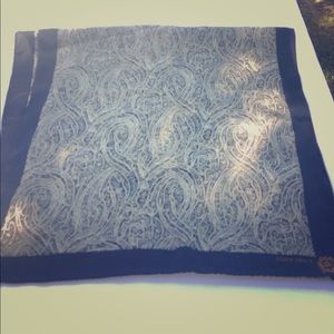 Navy blue and white scarf