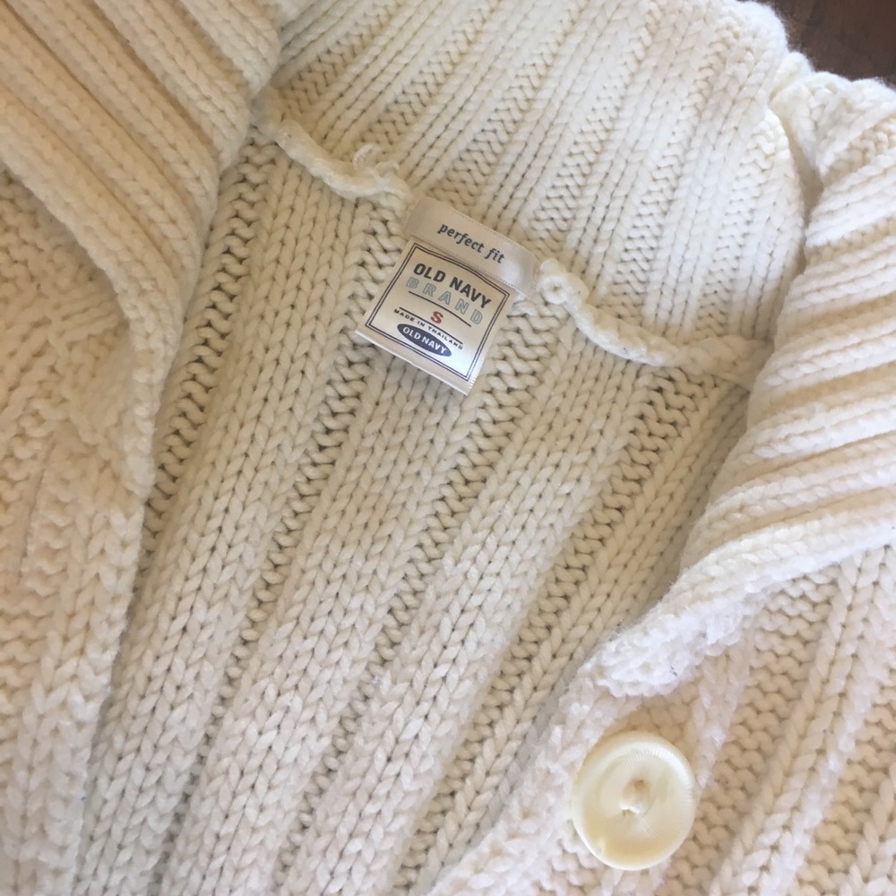 NWOT Sweater - Picture 3 of 4
