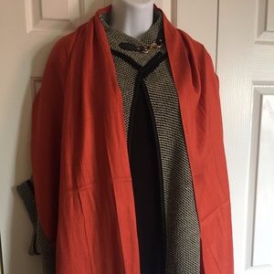 Cooler Weather Cape, Black/Cream, Size Med